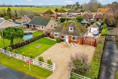 undefined, White Rose, Aisthorpe, Lincoln, Lincolnshire, LN1