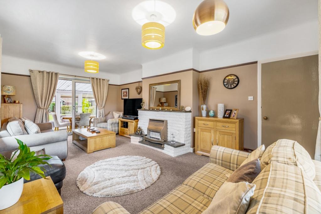 White Rose (Aisthorpe)-25