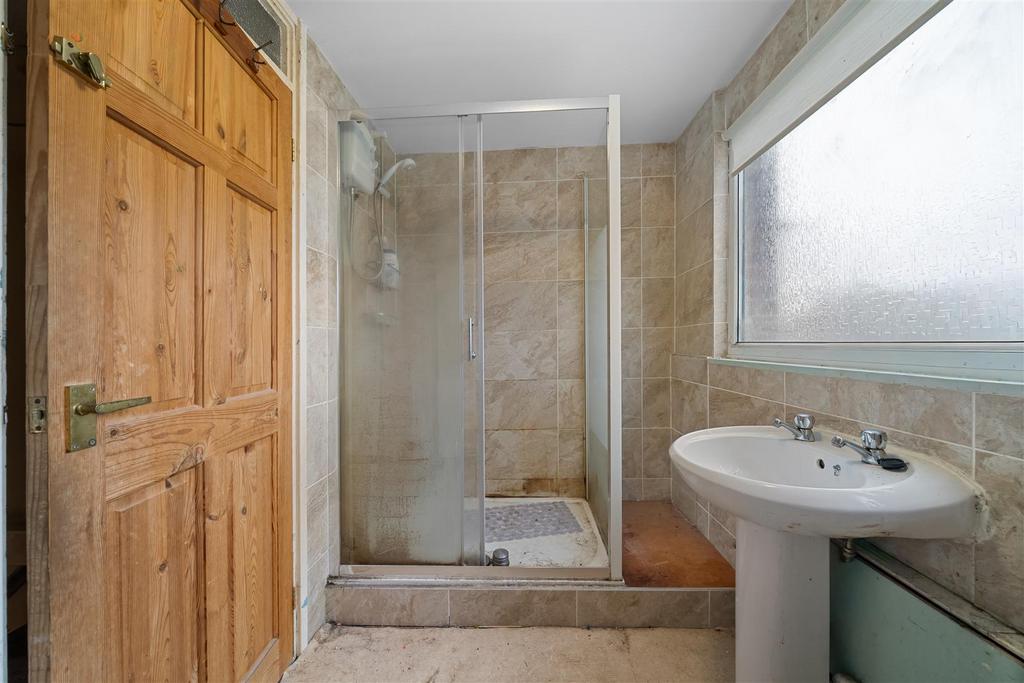 Bath1.jpg