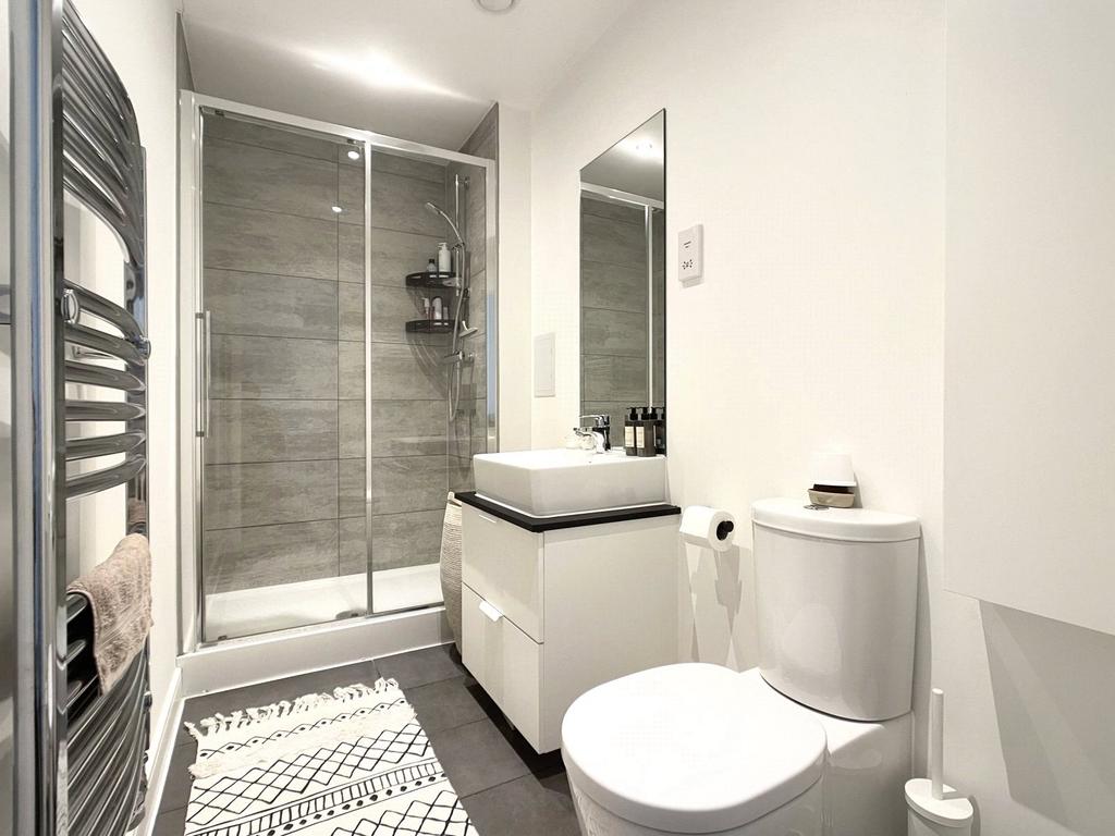Ensuite