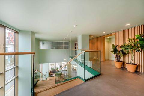3 bedroom apartment to rent, Cherry House, Repton Gardens