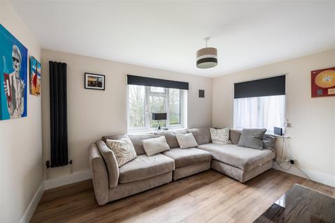 undefined, Willow Court, Skipton Way, Horley
