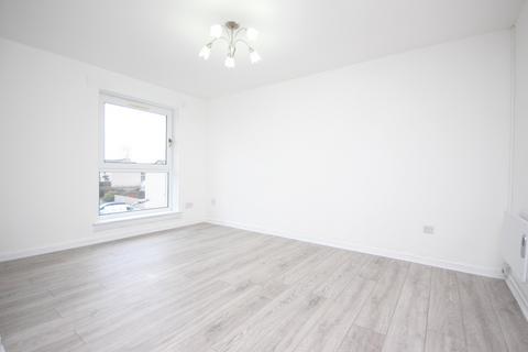 undefined, Oak Road, Glasgow, G67