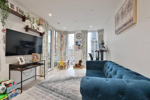 2 bedroom flat for sale, College Road, Harrow, HA1