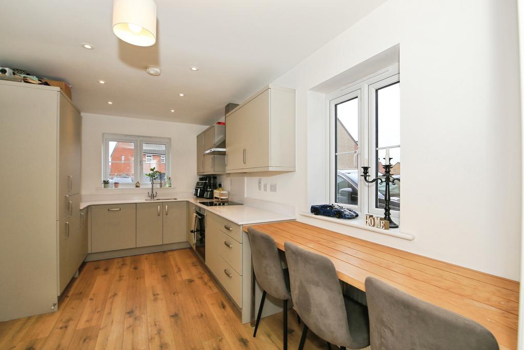 Kitchen/Breakfast