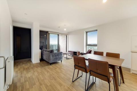 2 bedroom flat to rent, Seven Sisters Road, Tottenham, London, N15