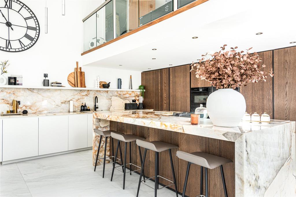 Kitchen/Breakfast