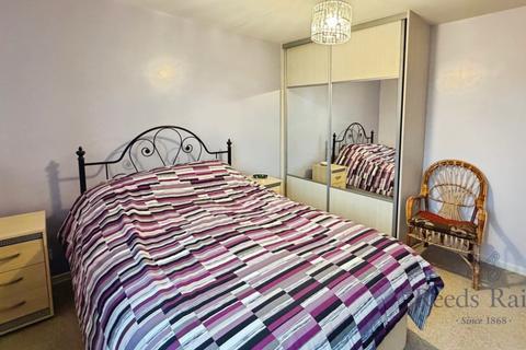 3 bedroom semi-detached house for sale, Leyburn Close, Chester Le Street DH2