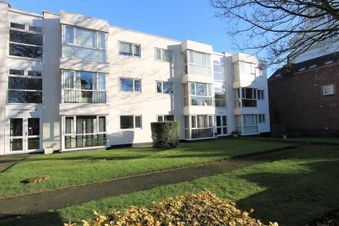 2 bedroom flat to rent, Grosvenor Court, Kenilworth Road, Leamington Spa, CV32