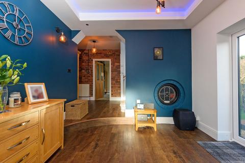 4 bedroom detached house for sale, Vicarage Road, Stourbridge DY8