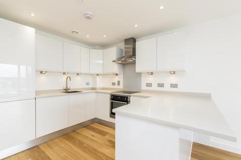 2 bedroom apartment to rent, Ocean Way, Southampton SO14