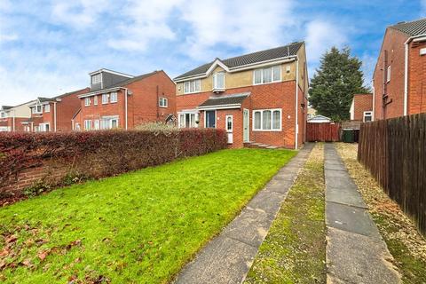 2 bedroom townhouse for sale, Old Farm Crescent, Flockton Road, Bradford BD4