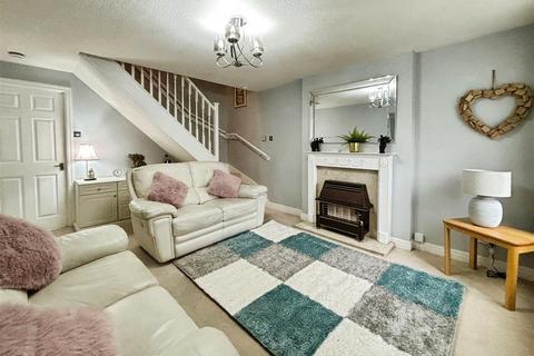 2 bedroom townhouse for sale, Old Farm Crescent, Flockton Road, Bradford BD4
