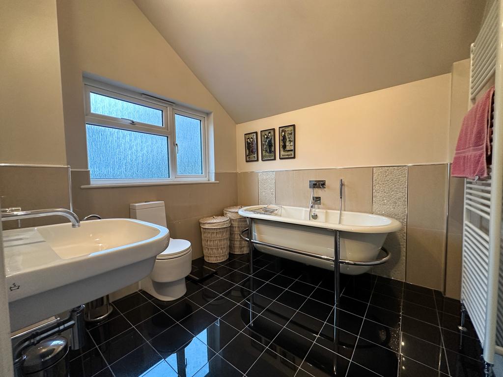 Family bathroom