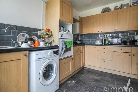 undefined, Almond Avenue, West Drayton, Middlesex