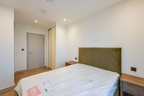 undefined, Walthamstow Central, Walthamstow, E17