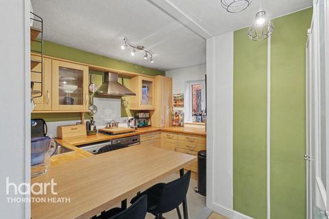 2 bedroom apartment for sale, Birchanger Road, London