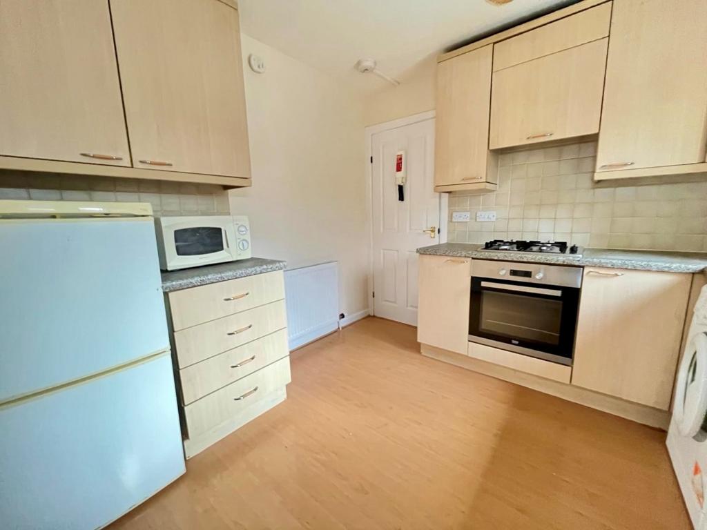 Kitchen 3