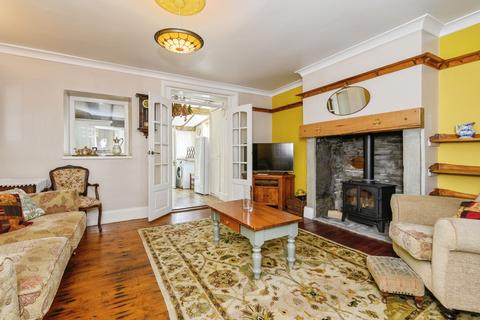 undefined, Chapel Hill, Huddersfield, HD7