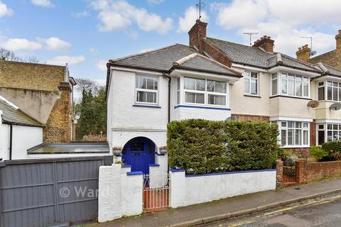 3 bedroom end of terrace house for sale, Grosvenor Place, Margate CT9