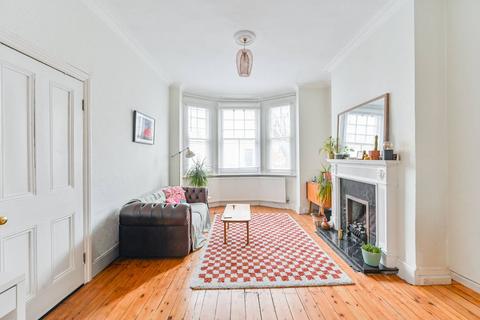 1 bedroom flat to rent, Hackford Road, SW9, Oval, London, SW9