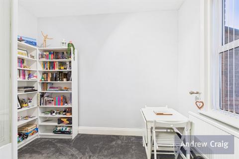 2 bedroom flat for sale, Coleridge Avenue, South Shields