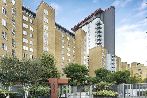 undefined, Hutchings Street, London, E14