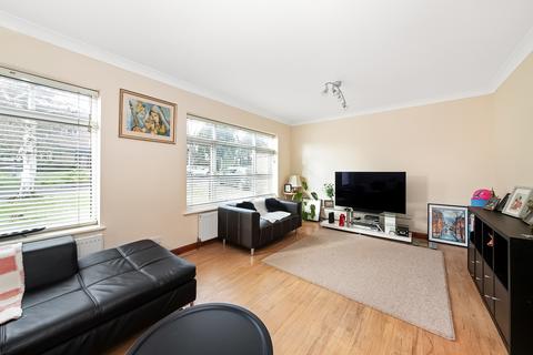 4 bedroom semi-detached house for sale, Stamford Drive, Bromley, BR2