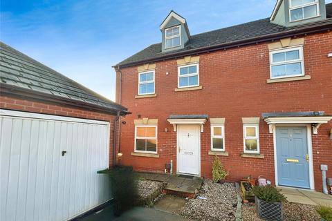 4 bedroom semi-detached house for sale, Woodyard Close, Swadlincote DE11