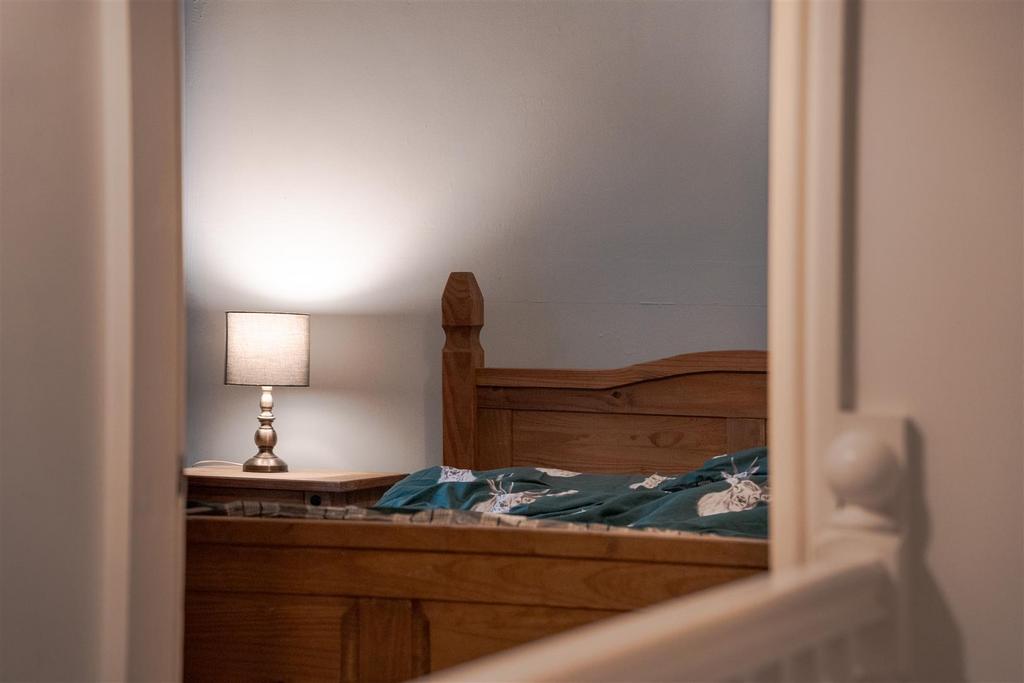 Bedroom front.jpg