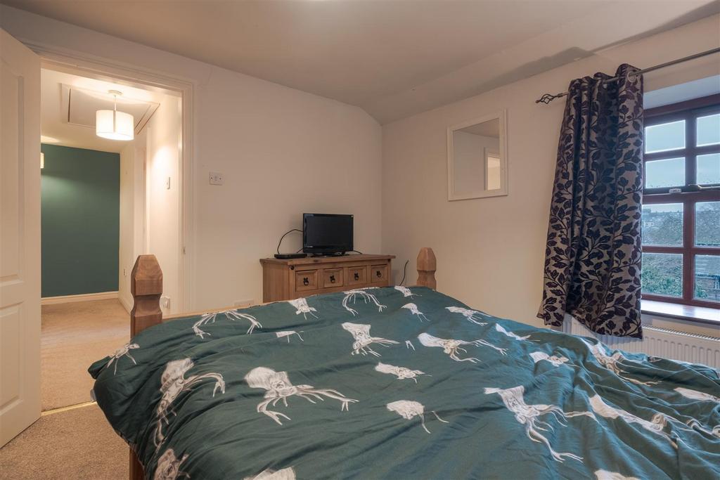 Bedroom.jpg
