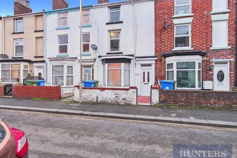 4 bedroom terraced house for sale, Cambridge Street, Scarborough