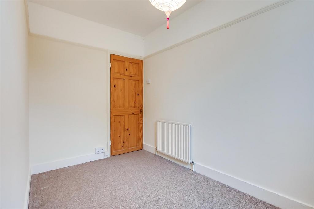 6 Bedroom 2-1.jpg
