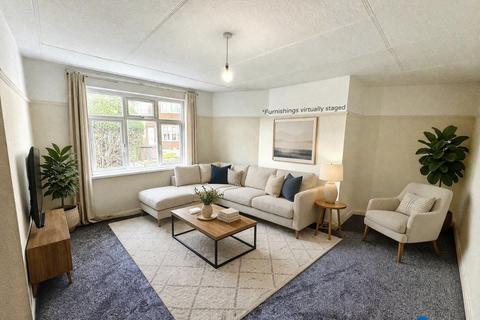 2 bedroom flat to rent, Westminster Close, Ilford
