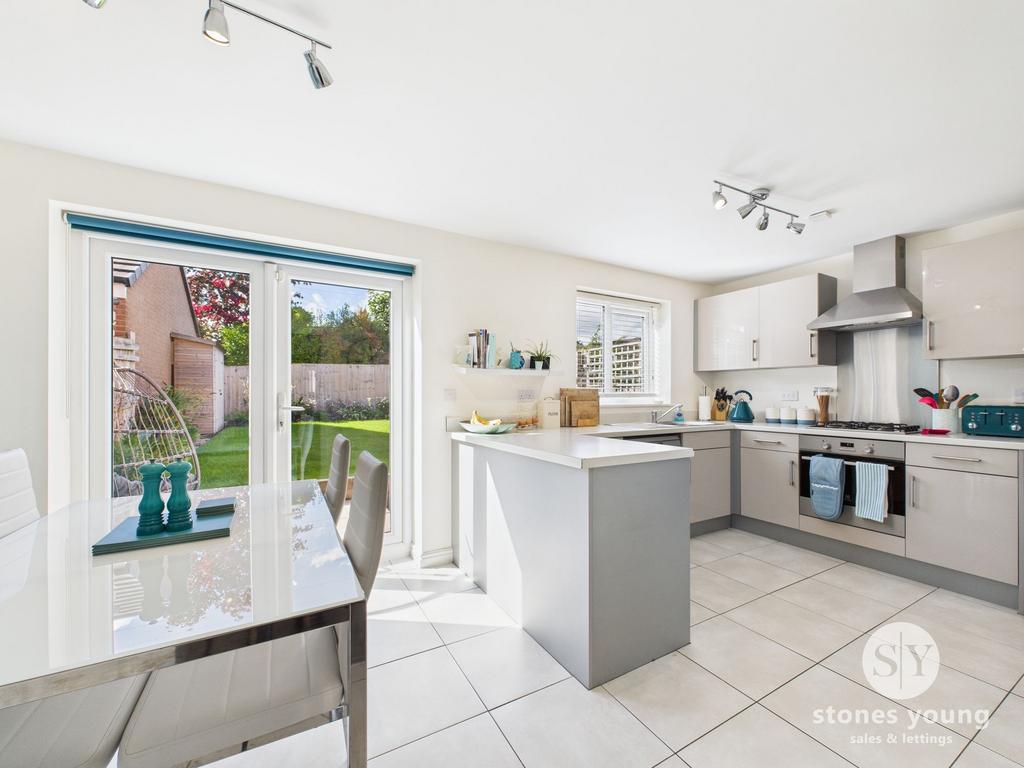 Kitchen Diner
