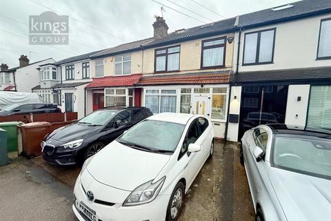 4 bedroom terraced house for sale, Burnham Road, London