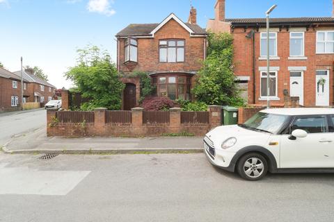 3 bedroom detached house for sale, Carlyle Street, Heanor, DE75