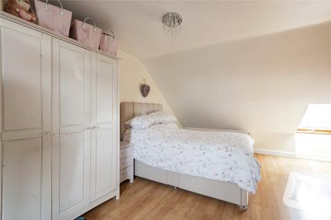 4 bedroom end of terrace house for sale, Eddy Close, Romford, RM7