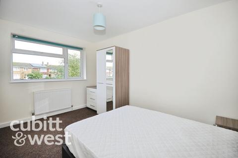 undefined, AVAILABLE WITH NO DEPOSIT Wakefords Way Havant PO9
