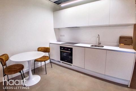undefined, District Lofts, Leeds