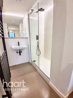 1 bedroom apartment to rent, District Lofts, Leeds