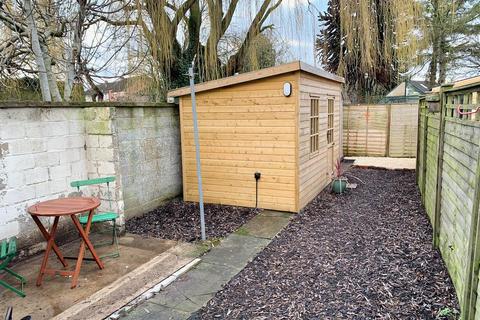 2 bedroom terraced house for sale, Westgate, Pickering