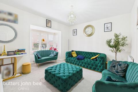 4 bedroom detached house for sale, Chaucer Road, Crewe