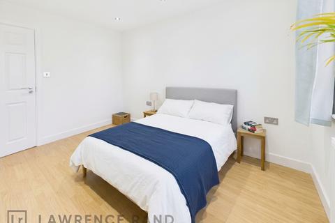 2 bedroom flat to rent, Rayners Lane, Harrow, HA2
