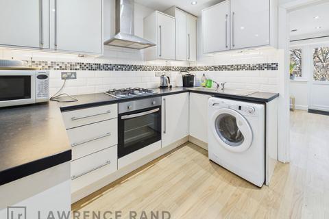 2 bedroom flat to rent, Rayners Lane, Harrow, HA2