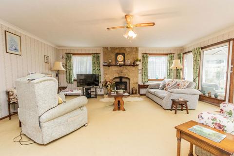 3 bedroom detached bungalow for sale, Copthall Avenue, Hawkhurst