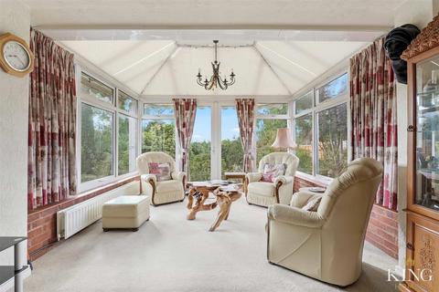 undefined, Brook End Drive, Henley-In-Arden