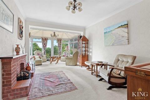 undefined, Brook End Drive, Henley-In-Arden