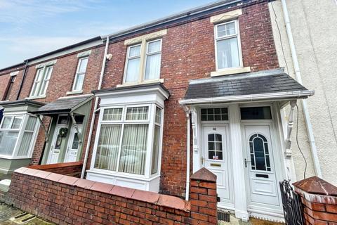 2 bedroom ground floor flat for sale, Marlborough Street North, Westoe, South Shields, Tyne and Wear, NE33 4DA