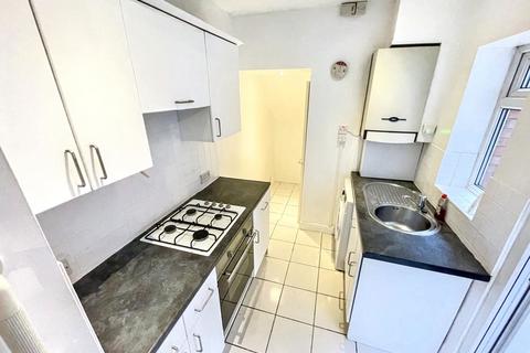 2 bedroom ground floor flat for sale, Marlborough Street North, Westoe, South Shields, Tyne and Wear, NE33 4DA
